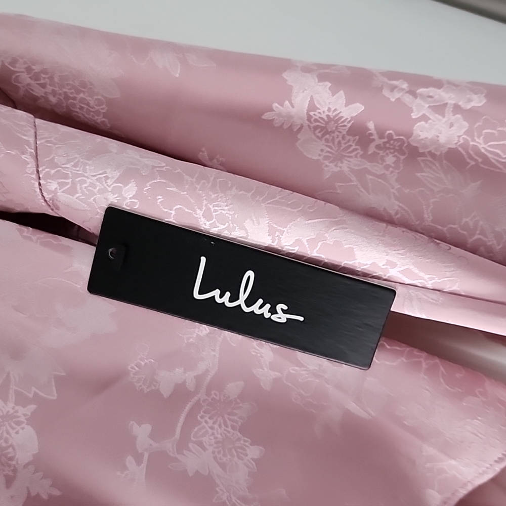 NWT...Lulus pink floral printed boho tie front blouse! - Picture 4 of 12